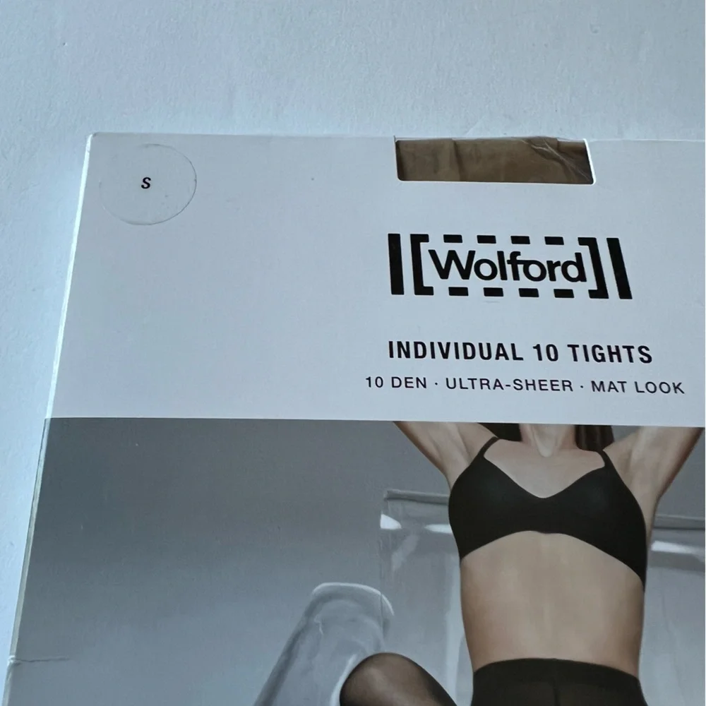WOLFORD INDIVIDUAL 10 TIGHTS FAIRLY LIGHT SIZE SMALL NWT